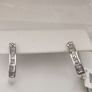 NWT Sterling Silver and Genuine diamond earrings